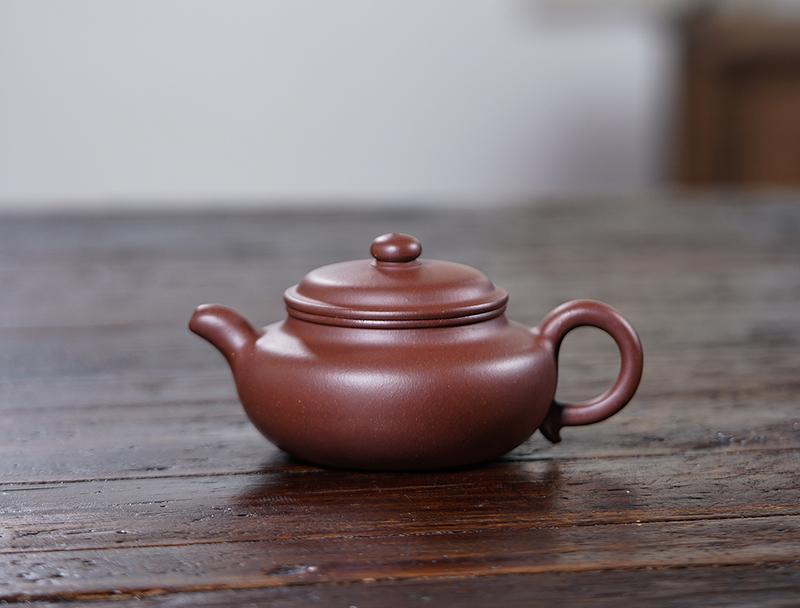 250cc紫泥捺底仿古壺